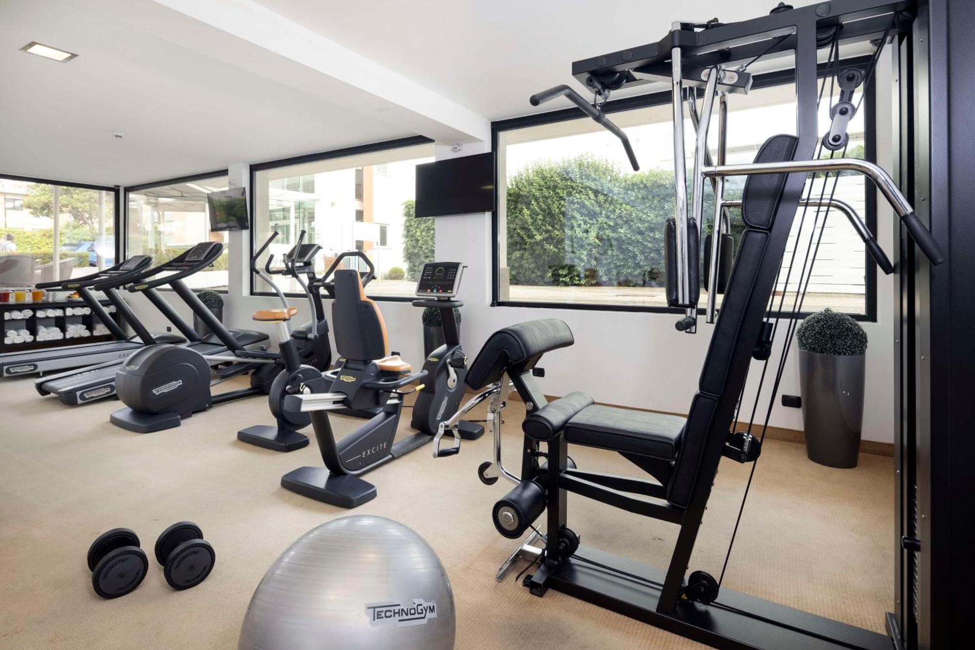 Best Western Hotel Rome Airport Fiumicino Esterno foto