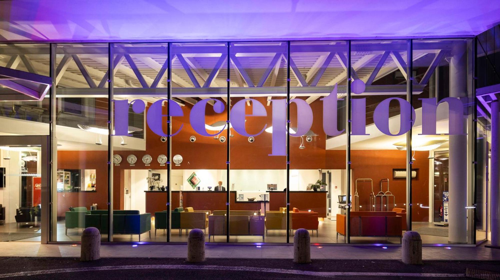 Best Western Hotel Rome Airport Fiumicino Esterno foto