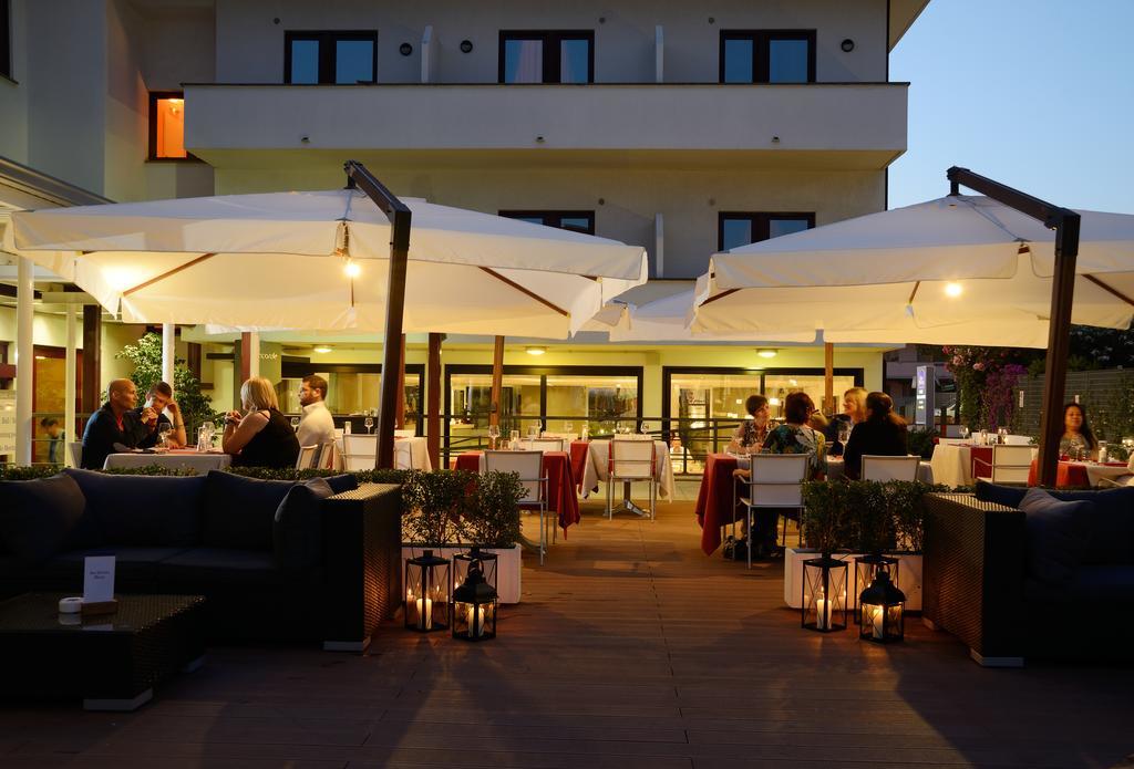Best Western Hotel Rome Airport Fiumicino Esterno foto