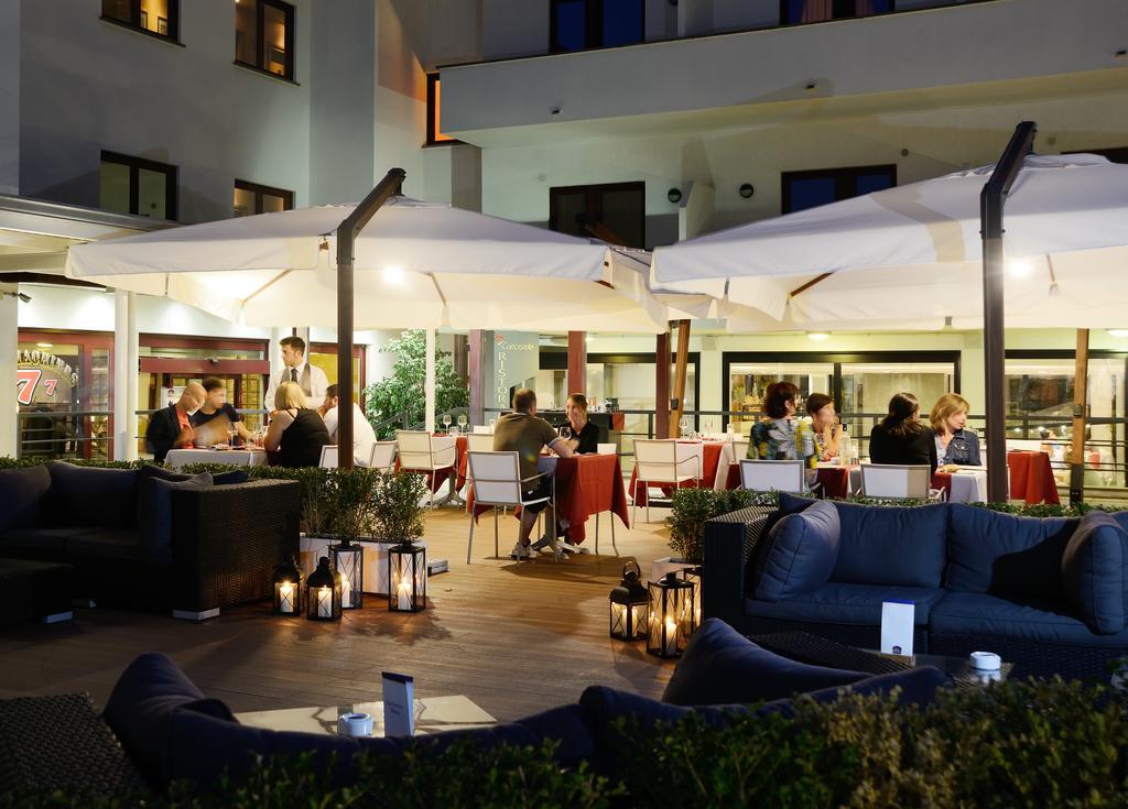 Best Western Hotel Rome Airport Fiumicino Esterno foto