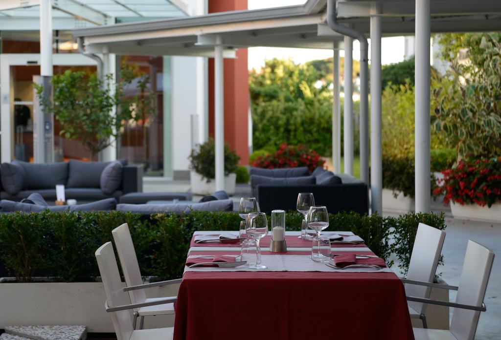 Best Western Hotel Rome Airport Fiumicino Esterno foto
